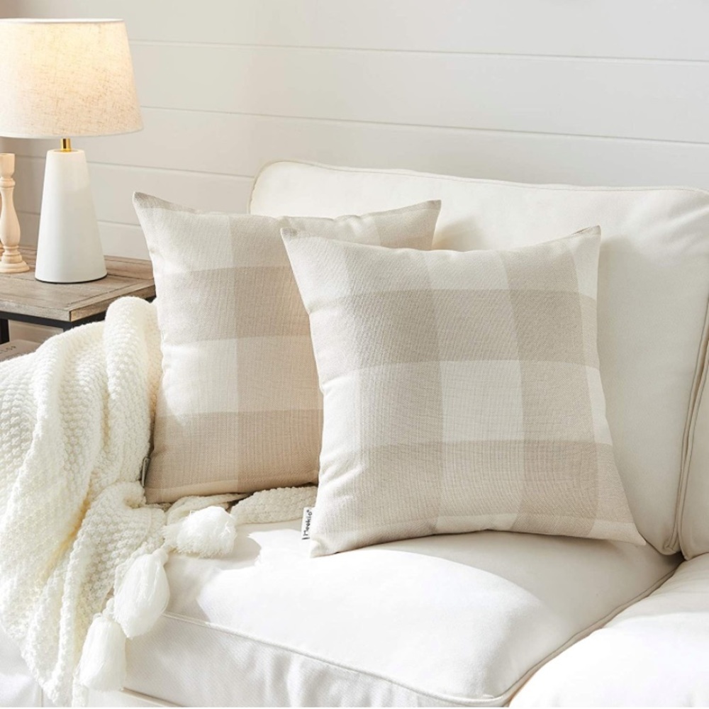 2pc Farmhouse Pillow Covers Beige Check 18” X 18” Meekio. New without tags.